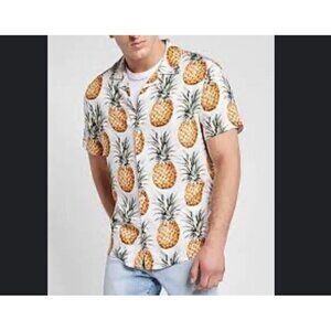 Express Pineapple Novelty Print Shirt Short Sleeve Button-Down Camp Size‎ M